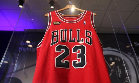 23 MICHAEL JORDAN Chicago Bulls NBA Guard Black Nike Throwback