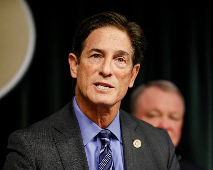 Los Angeles district attorney announces murder charges against Rob Reiner’s son – video