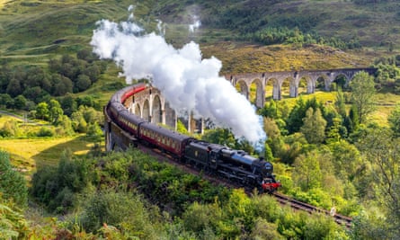 The Jacobite Steam Train (aka the Hogwarts Express)