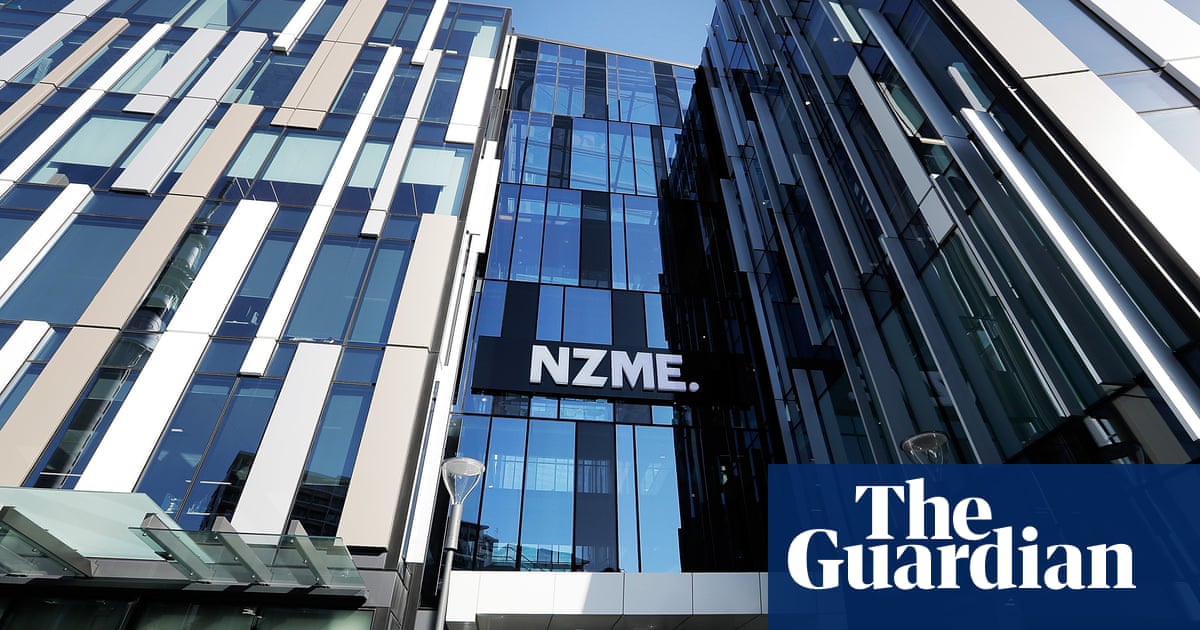 NZME offers to buy New Zealand media rival Stuff for $1