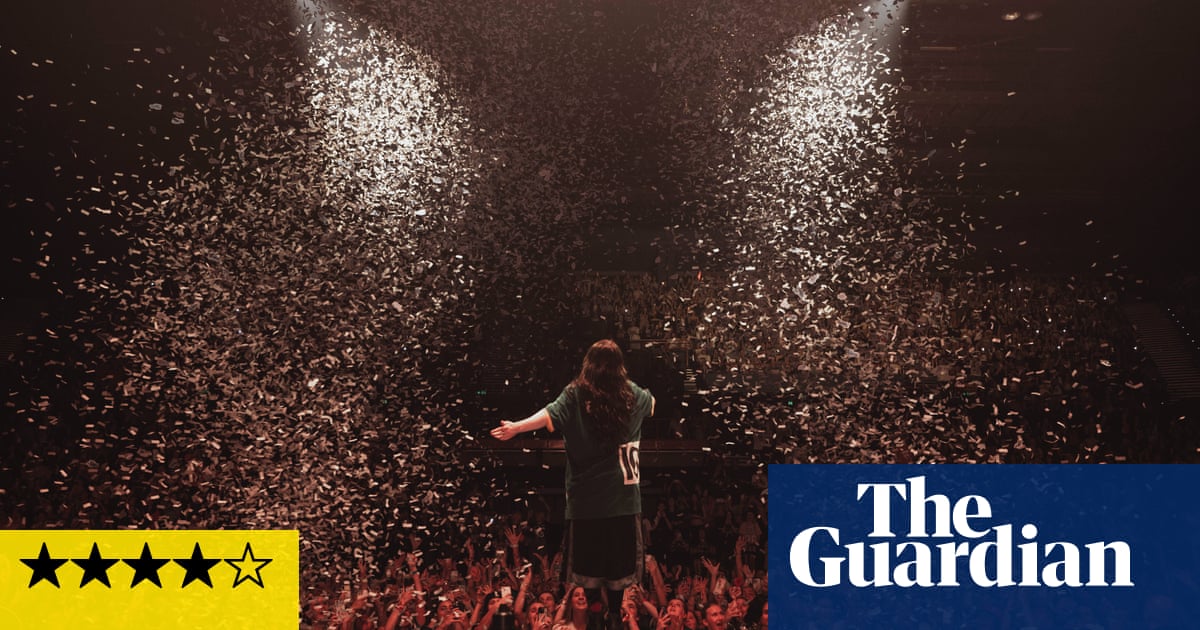 Billie Eilish review - snarls, seduction and moments of sheer rapture