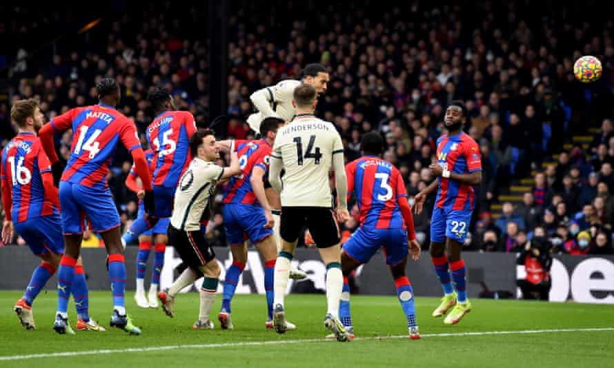 Virgil van Dijk heads Liverpool's first goal at Crystal Palace