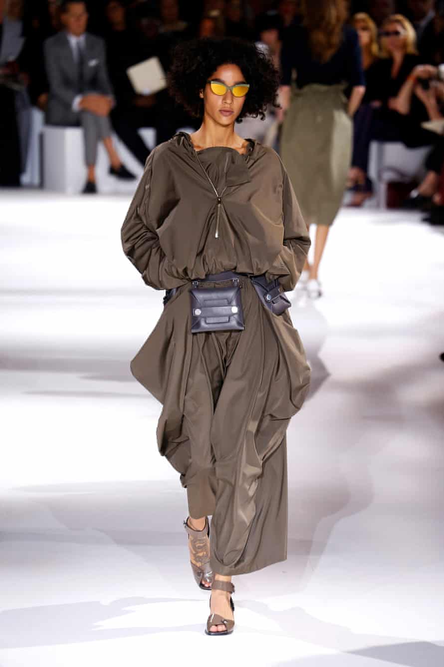Stella McCartney womenswear SS17, Paris fashion week.