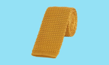 Skinny, square-cut, knitted tie
