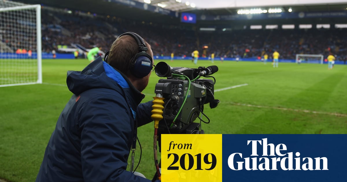 Liverpool Fans Fuming Over Amazon S 8pm Boxing Day Fixture Change Premier League The Guardian