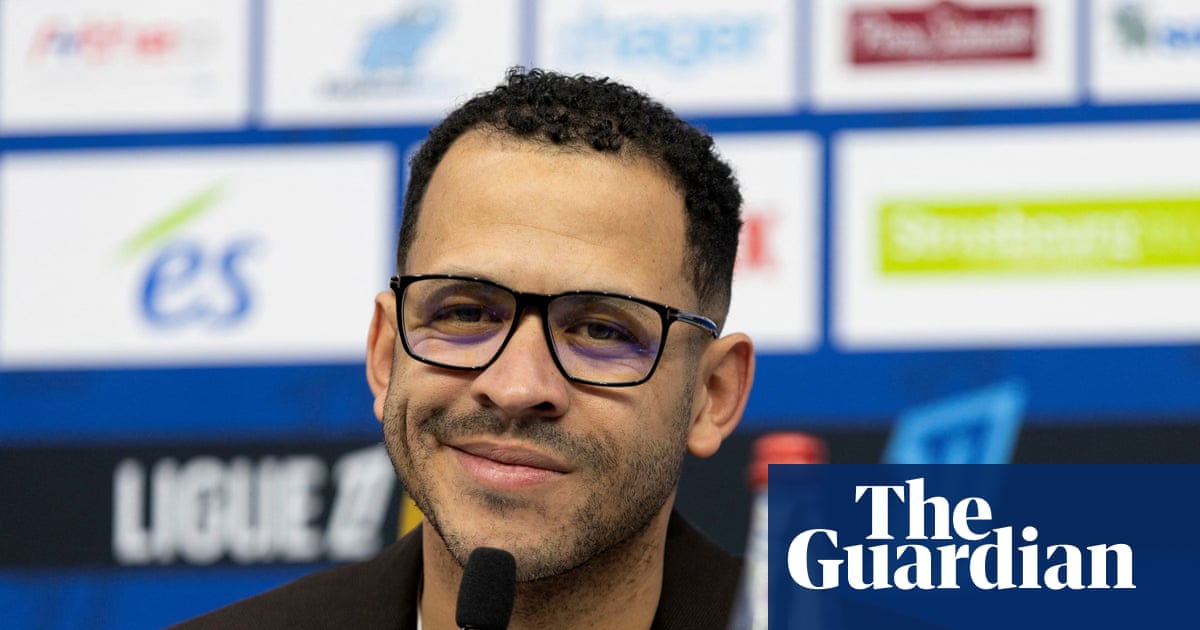 Rosenior needs bright start at Chelsea to avoid being a focus for fan discontent | Jacob Steinberg