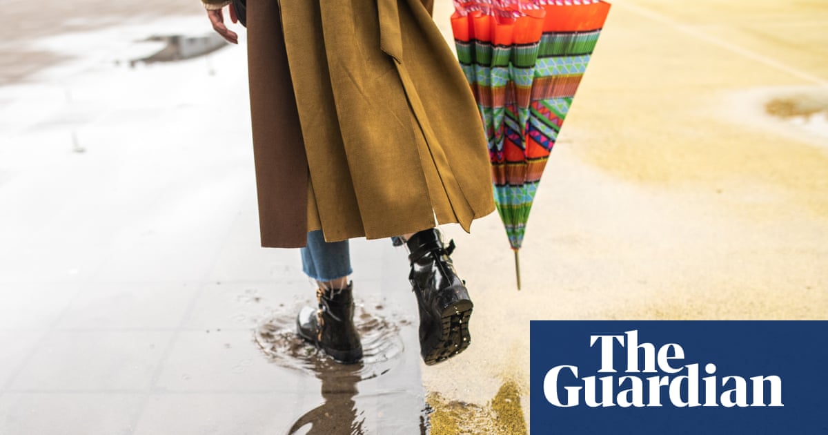 Rain ruining your outfit? Here are 10 stylish and practical ways to look good in wet weather