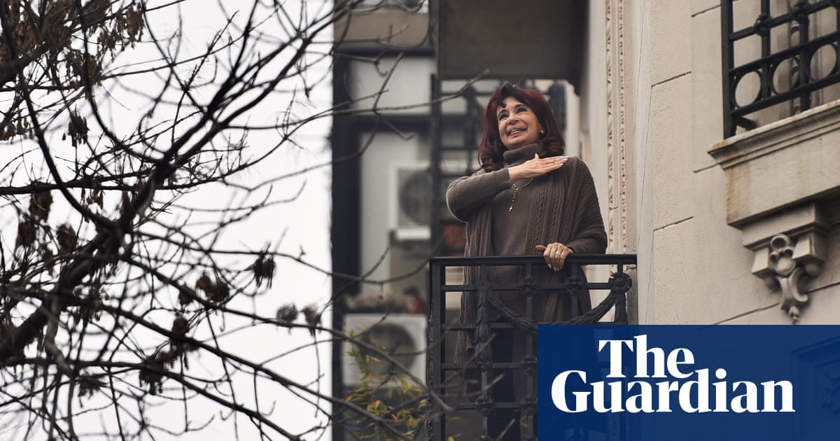 Former Argentinian president Cristina Fernandez allowed to serve corruption sentence at home