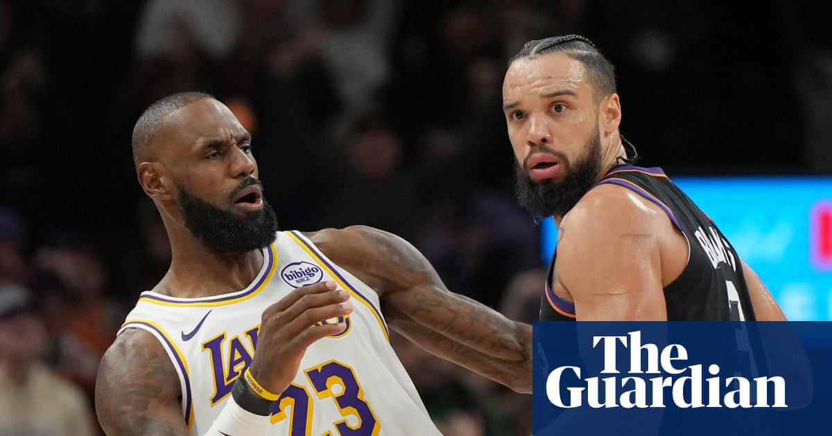 Suns' Brooks ejected as he clashes with LeBron James again in Lakers' last-gasp win
