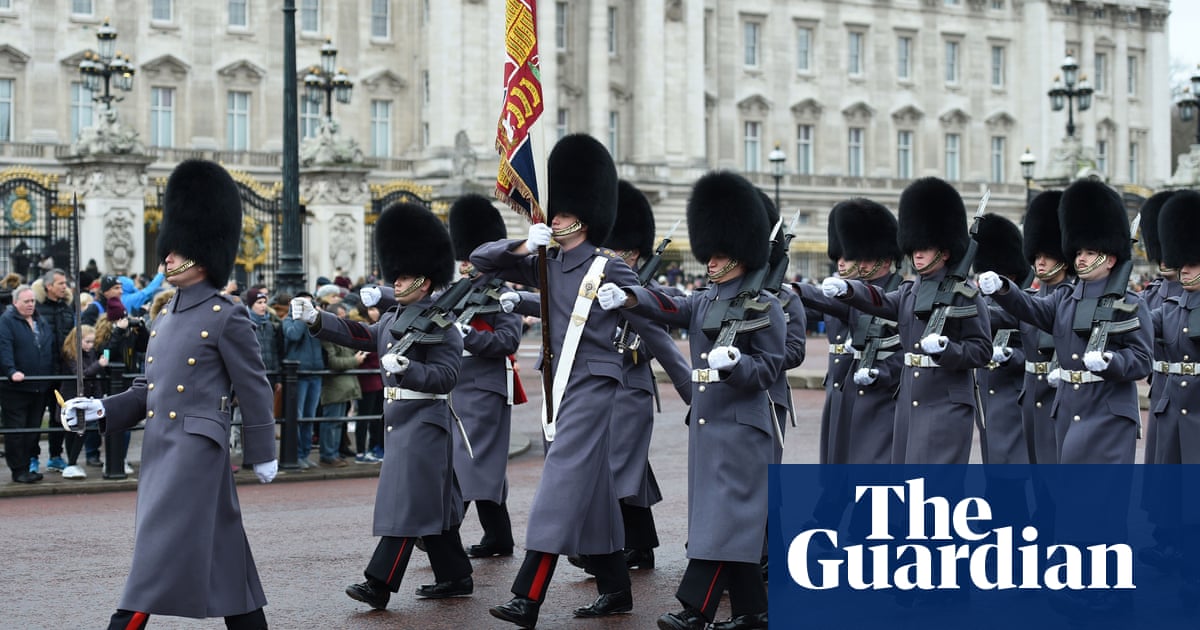 Security fears prompt Buckingham Palace changing of guard reforms | UK