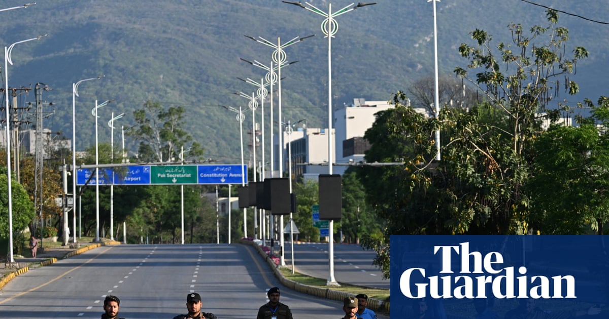‘Like living in a cage’: Islamabad stuck in lockdown as city waits on US-Iran talks