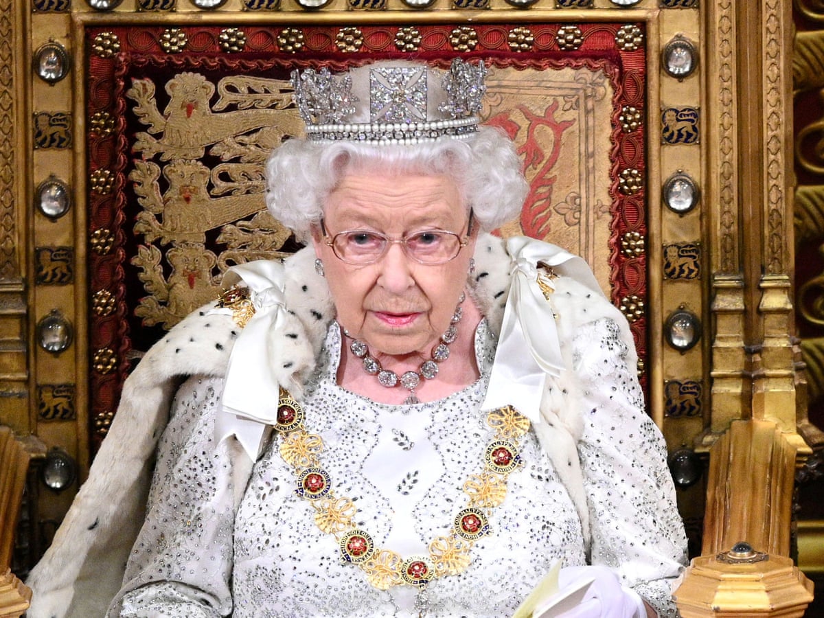 Boris Johnson Plans Slimmed Down Queen S Speech If He Wins Election General Election 2019 The Guardian