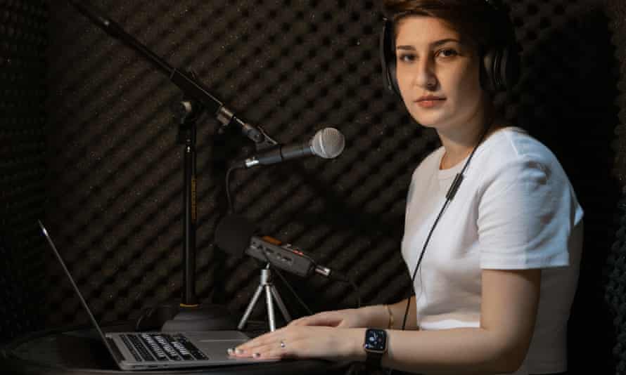 Mozhgan Moarefizadeh in her home studio, recording The Wait. Her father built the recording studio in a day in Mozhgan’s living room.