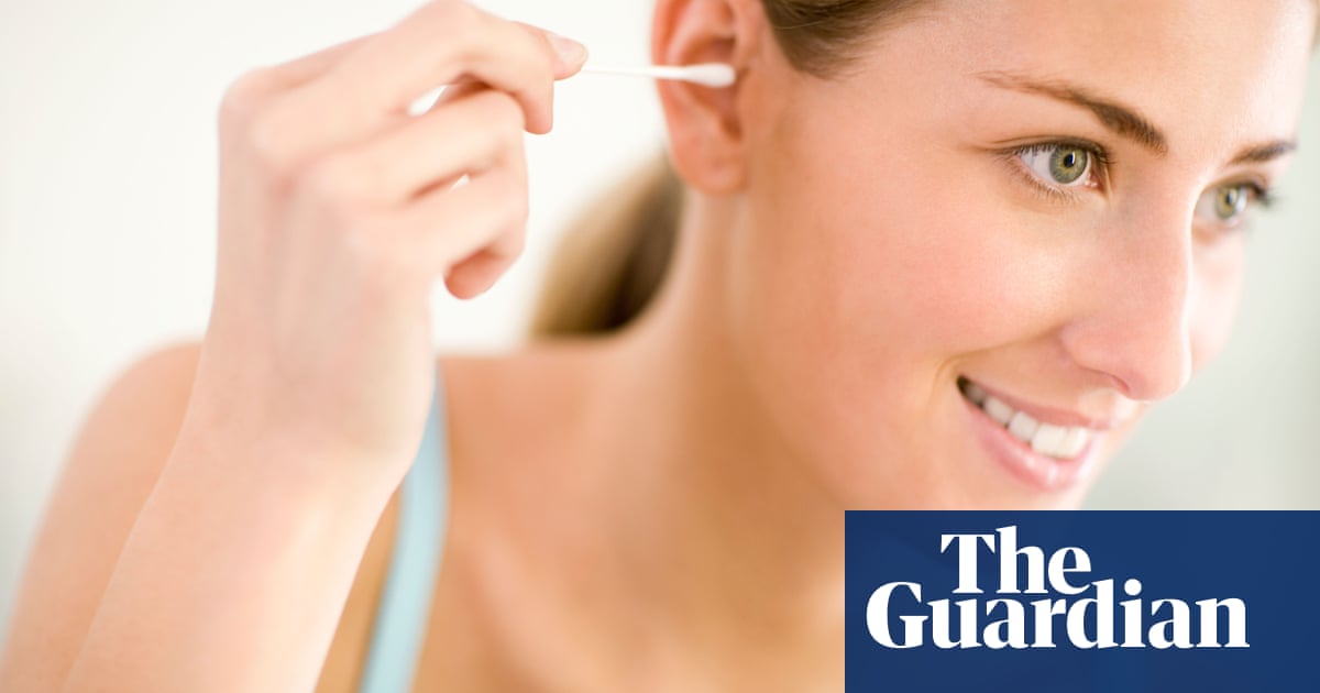 Put Down The Cotton Buds A Quick Guide To Cleaning Earwax Life
