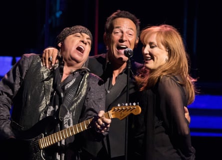 Steven Van Zandt, Bruce Springsteen and Patti Scialfa: a rowdy good time.