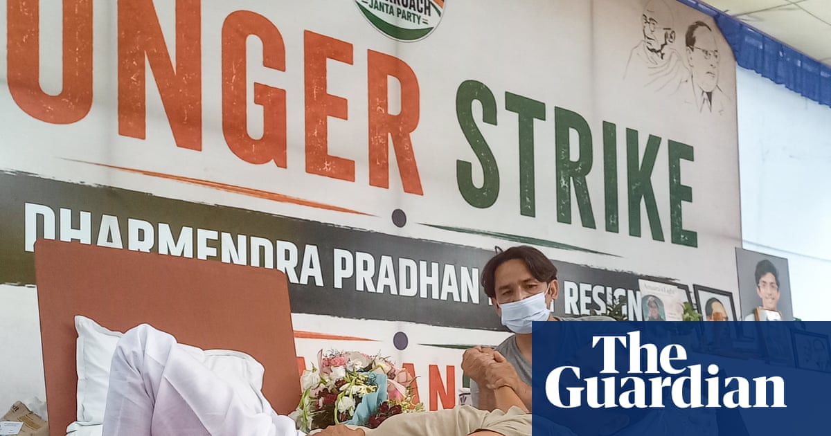 ‘I’m sorry but I’m unable to speak’: hero of India’s Cockroach party weakens on 19th day of hunger strike