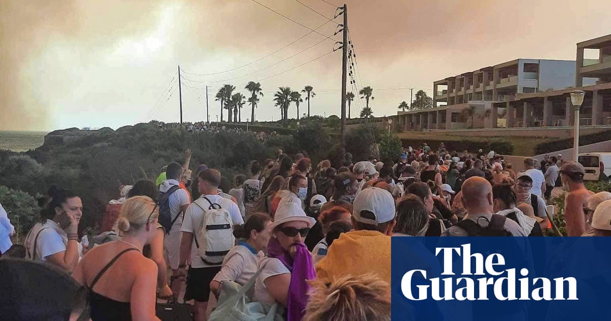 British tourists tell of 'living nightmare' as 19,000 evacuated in Rhodes fires