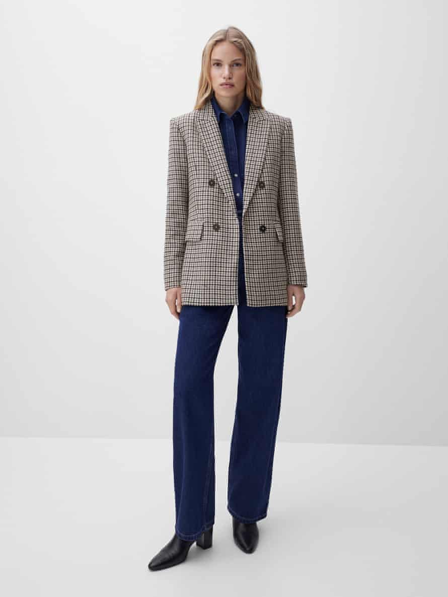 Blaze of glory: Be a cut above the rest in an oversized blazer | Fashion 4 WWW.MASSIMODUTTI.COM HOUNDSTOOTH BLAZER £149