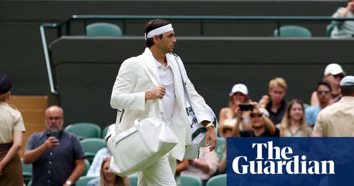 Shelton crashes out in five-set thriller as stylish Fritz cuts a dash and cruises through