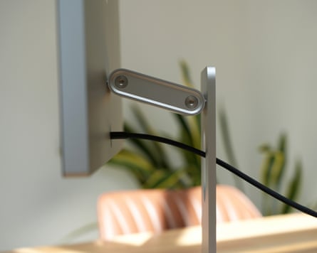 The stand of the Apple Studio Display XDR.
