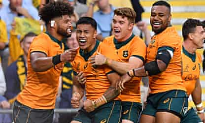 Wallabies go back-to-back against Springboks in four-try romp