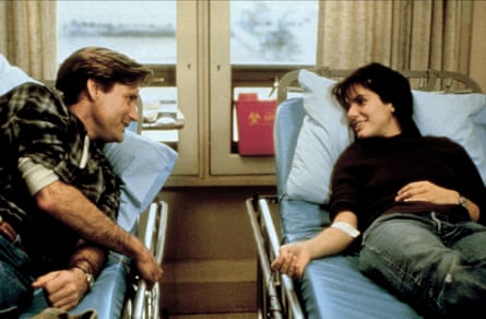 Bill Pullman and Sandra Bullock in While You Were Sleeping.