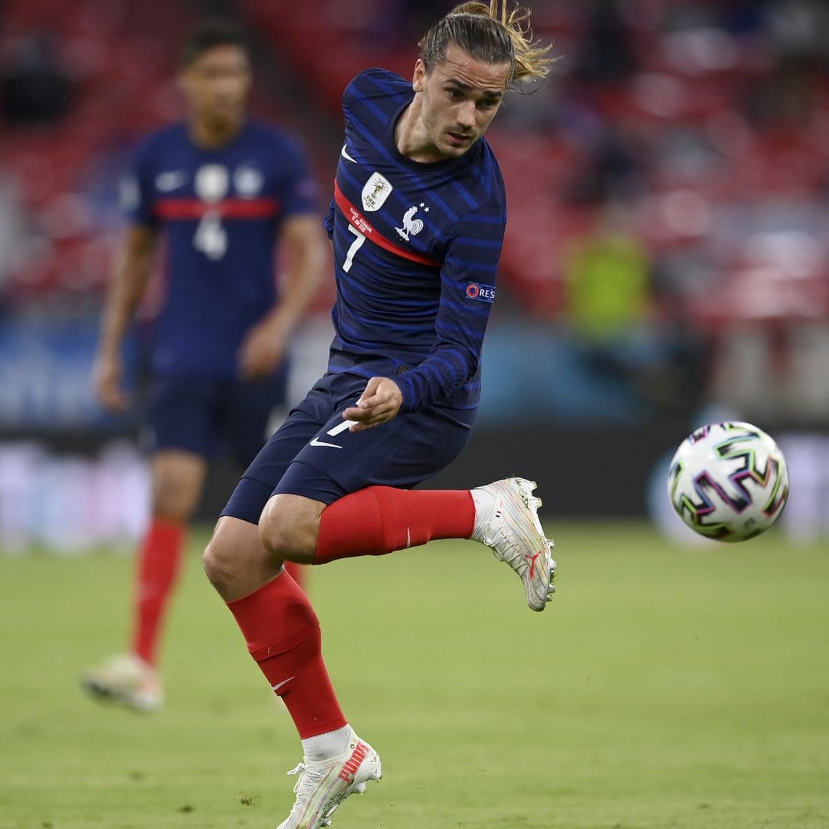 Antoine Griezmann Worth His Weight In Gold For France And Deschamps France The Guardian Antoine Griezmann Worth His Weight In Gold For France And Deschamps France The Guardian