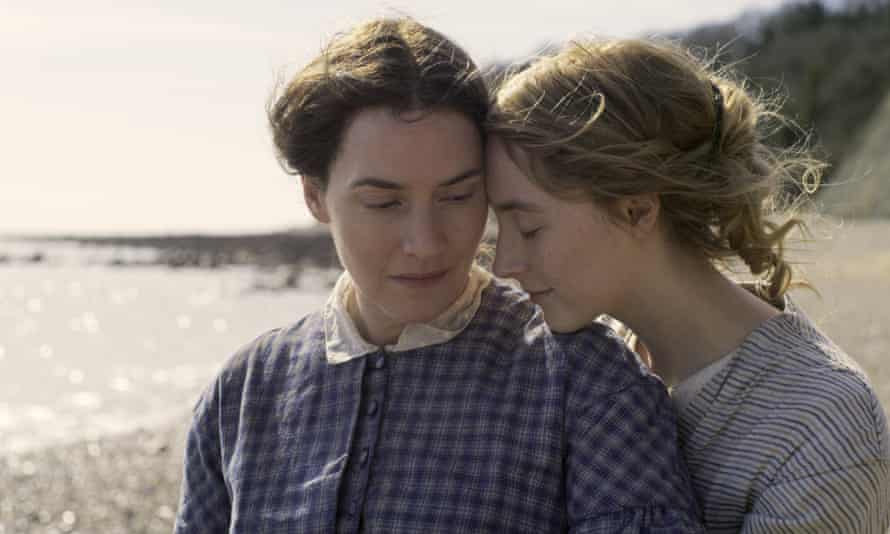 Kate Winslet and Saoirse Ronan in Ammonite.