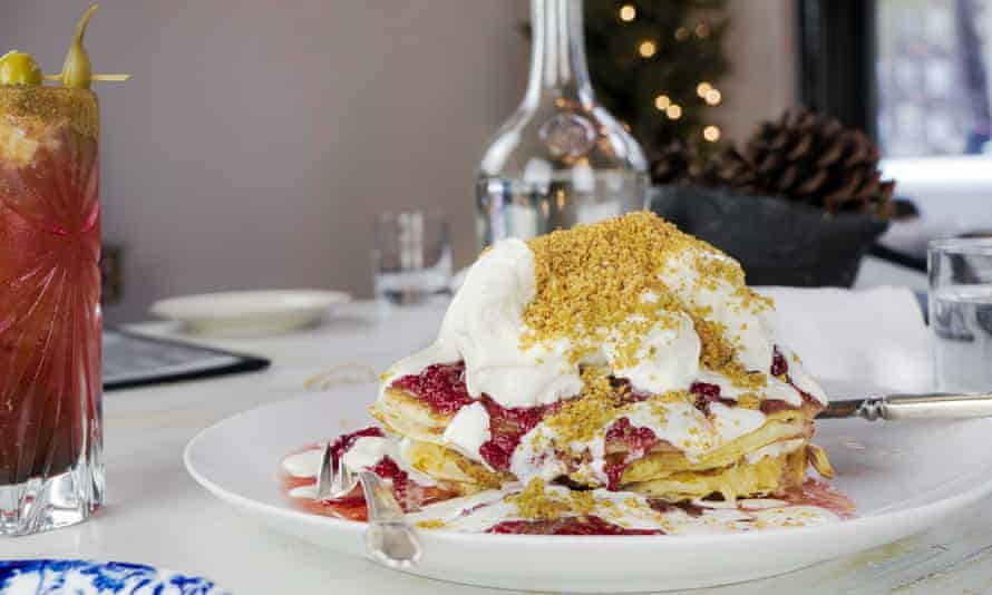 From eggs benedict to the ultimate bacon roll: Toronto’s best places to eat | Welcome to Ontario, Canada 14 Brunch at Smith