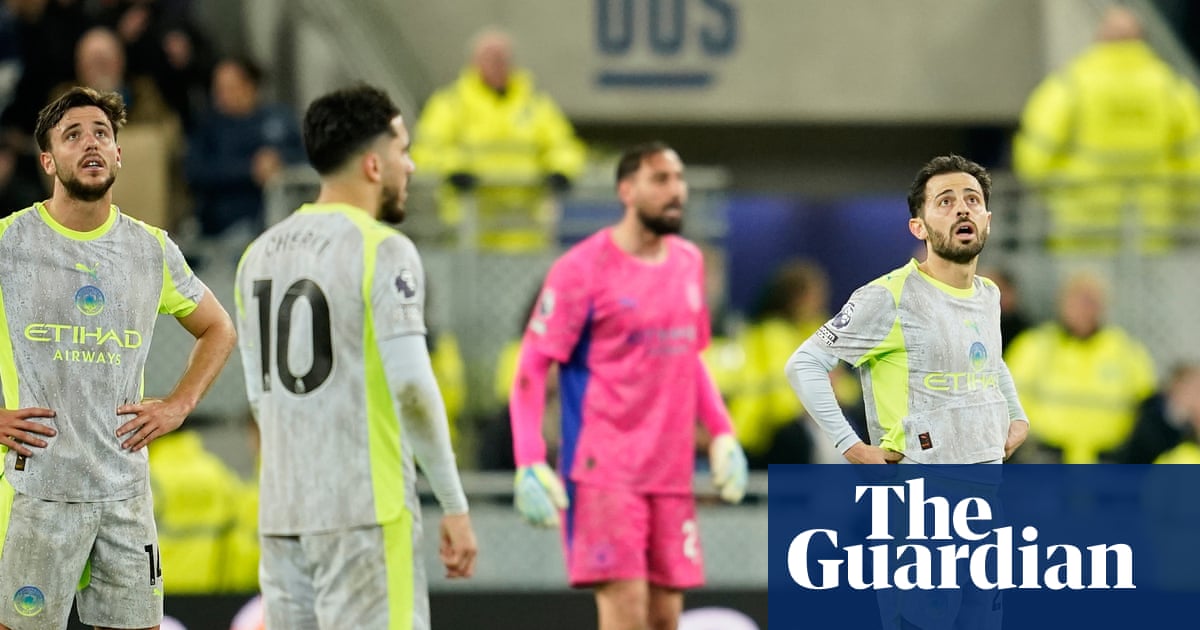 Guardiola frustrated as hopes of City taking Arsenal to wire left in critical condition | Jamie Jackson