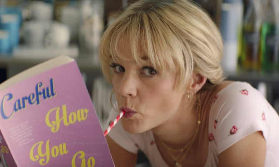 Carey Mulligan’s Cassie at work