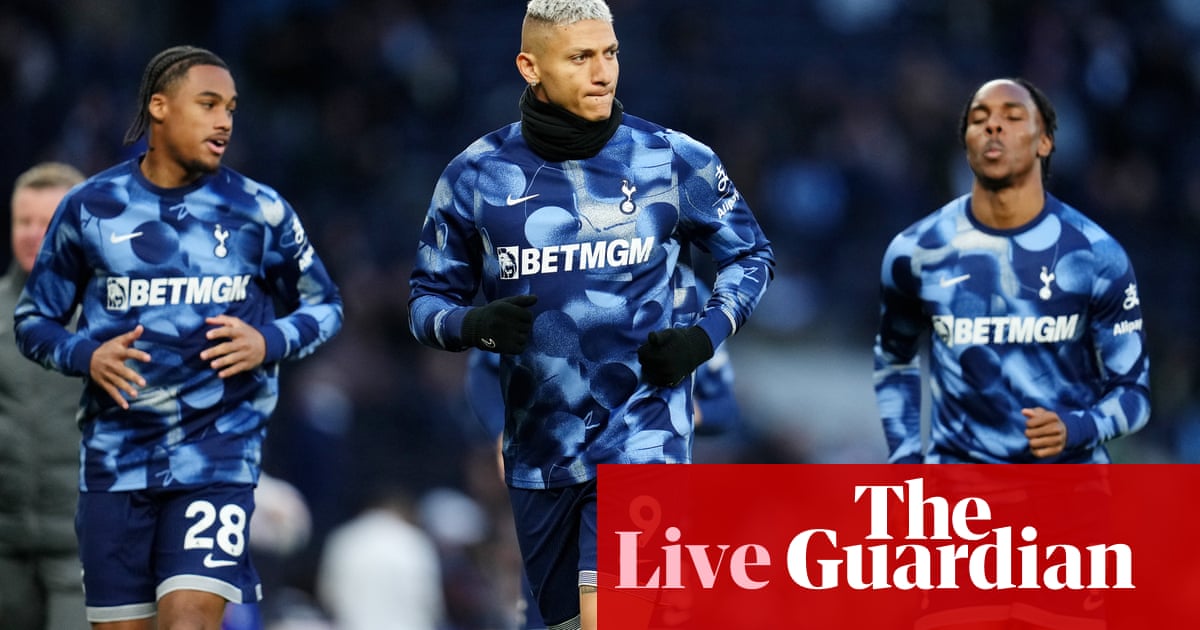 Tottenham v Nottingham Forest: Premier League – live