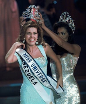 Alicia Machado of Venezuela reacts as she is crowned Miss Universe on 17 May 1996.