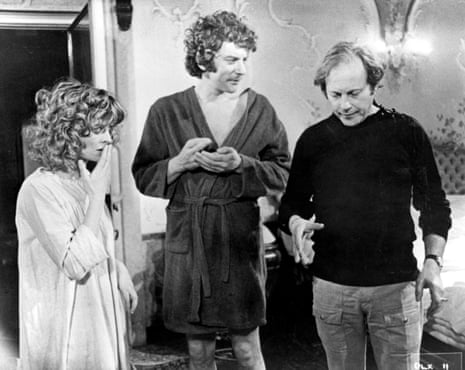 Nic Roeg, right, on the set of Don’t Look Now with Julie Christie and Donald Sutherland.