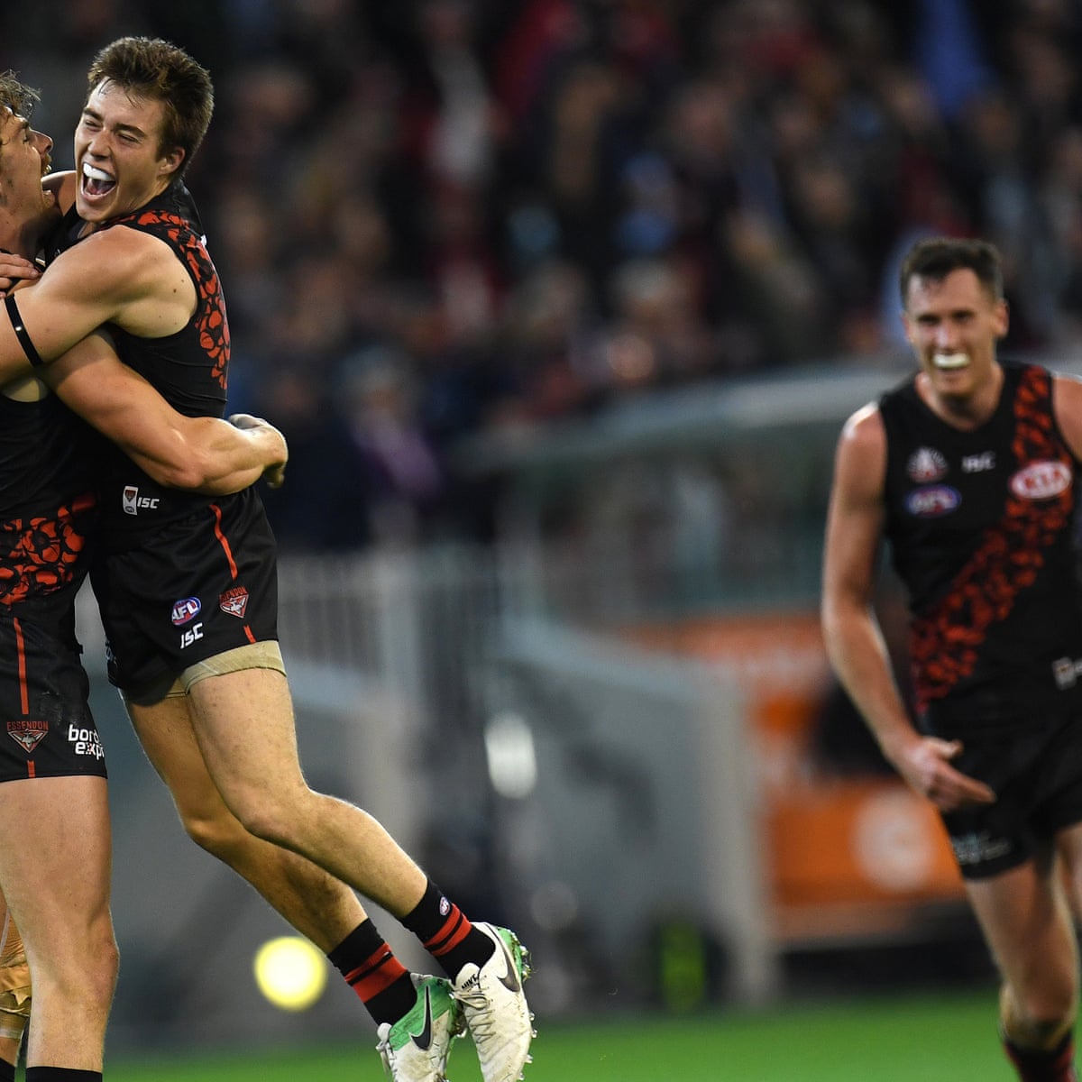 Zak Collingwood / They Re A Midfielder Short Did Collingwood Trade The