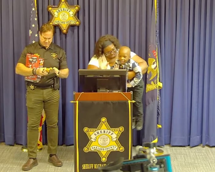 Three-year-old Michigan boy saves mother’s life with quick thinking after she has seizure