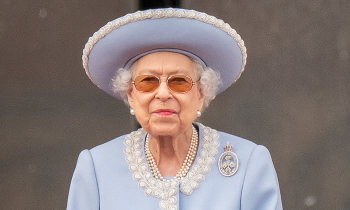 Friday briefing: 'She was woven into the cloth of our lives' | Queen Elizabeth II | The Guardian