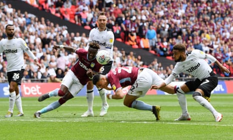 Anwar El Ghazi of Aston Villa scores his team’s first goal.