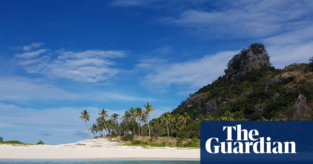 Cruise ship caught on reef off tiny Fiji island where Cast Away filmed