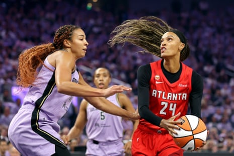 Atlanta’s DeWanna Bonner is guarded by Golden State’s Kiah Stokes during the first quarter of Game 1 of the WNBA finals at Chase Center.
