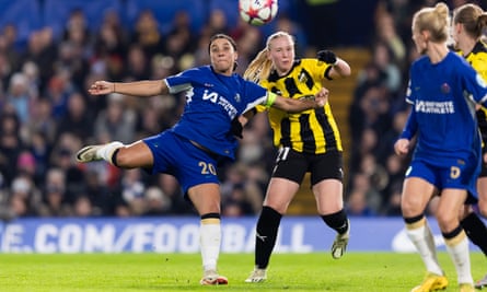 Sam Kerr of Chelsea shoots during the Women’s Champions League match against Häcken.