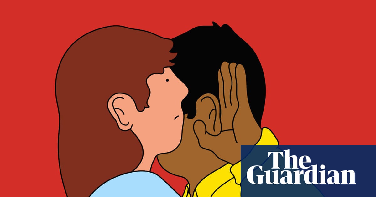 كن حكمًا: هل يجب على صديقي أن يتوقف عن توقع الامتنان لمشاركته شيئًا مجانيًا؟ كن حكمًا: هل يجب على صديقي أن يتوقف عن توقع الامتنان لمشاركته شيئًا مجانيًا؟