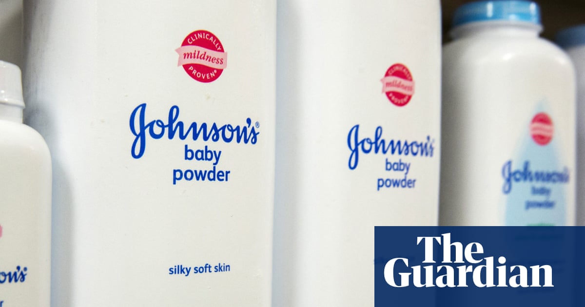 Thousands in UK take legal action against Johnson & Johnson over alleged talc cancer link
