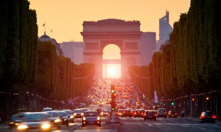 Traffic in Paris at sunset