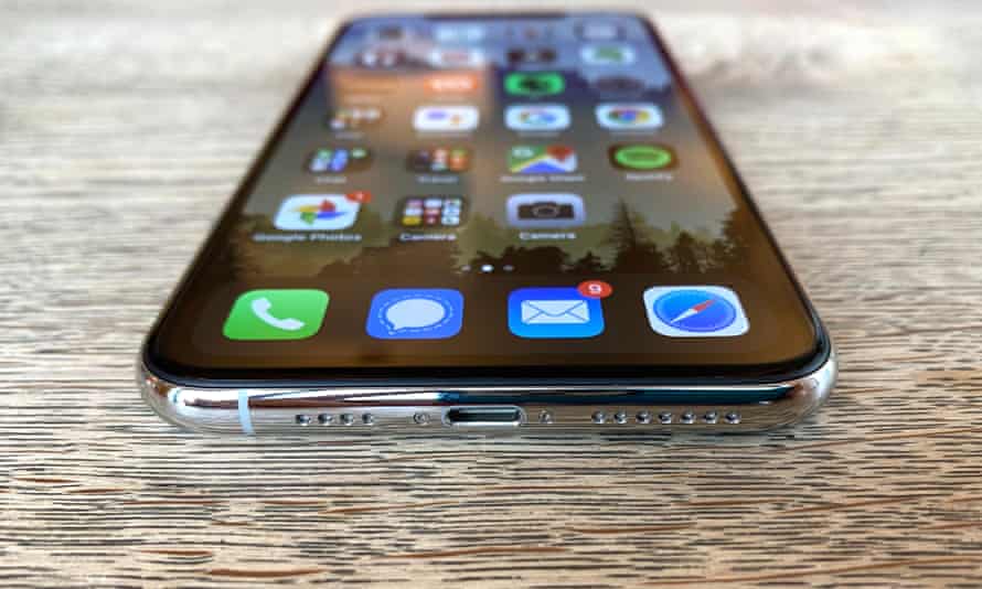 Iphone 11 Pro Max Review Salvaged By Epic Battery Life Iphone The Guardian Iphone 11 Pro Max Review Salvaged By Epic Battery Life Iphone The Guardian
