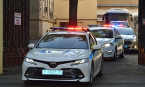 A police escort and two buses with tinted windows leave Lefortovo prison in Moscow. 4117.jpg?width=300&quality=85&auto=forma