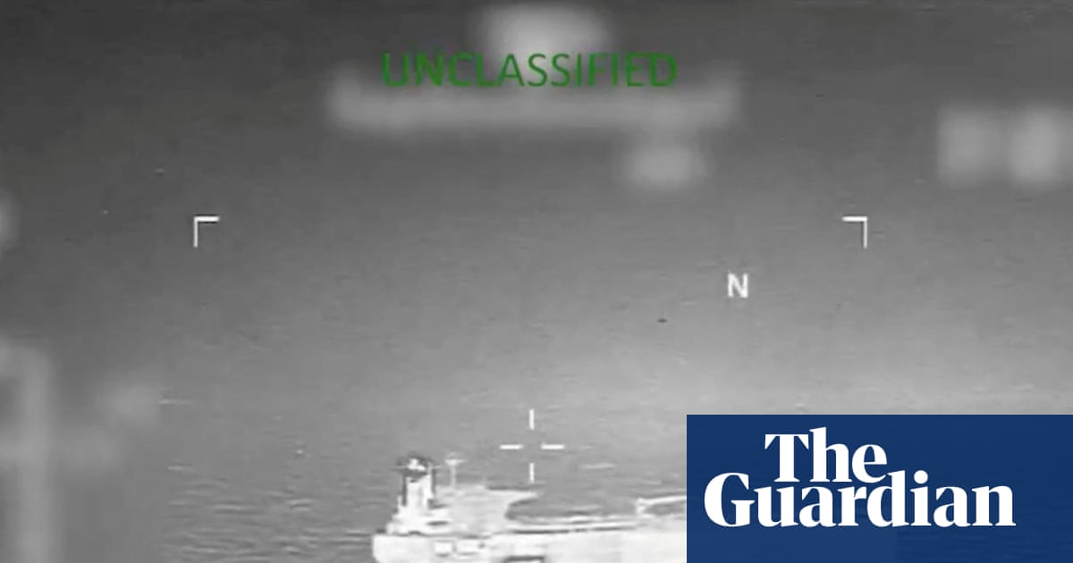 US seizes another Venezuela-linked oil tanker – video