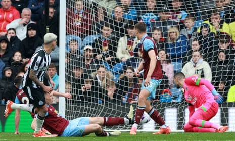 Newcastle United's Bruno Guimaraes scores their side's third goal of the game at Burnley.
