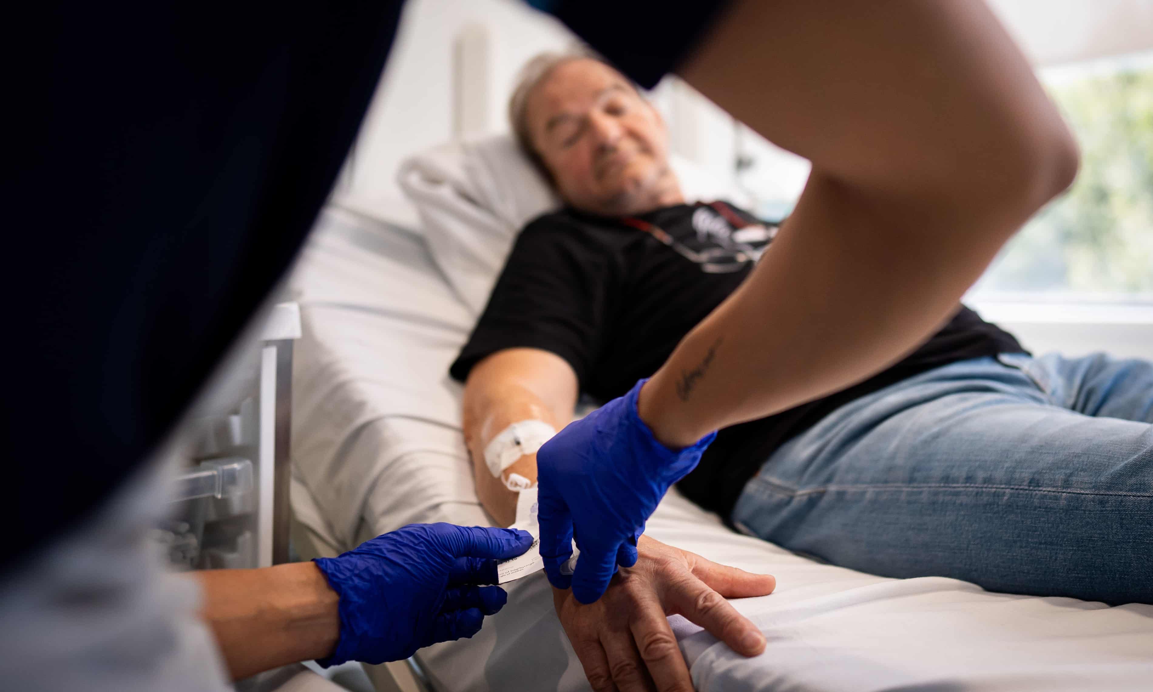 World-first lung cancer vaccine trials launched across seven countries (theguardian.com)