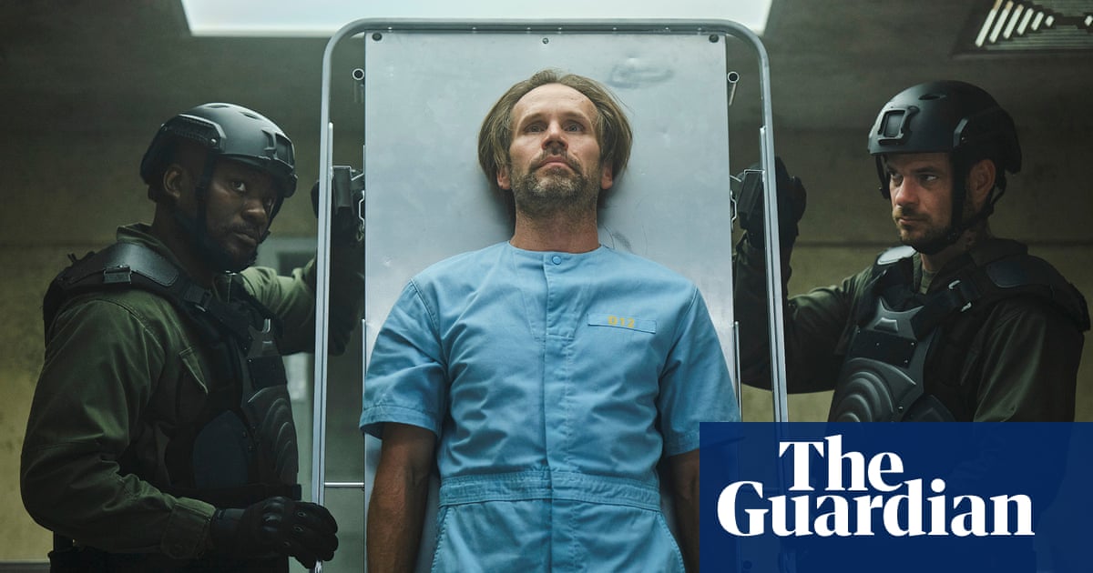 TV tonight: an explosive action thriller about serial killers on the loose